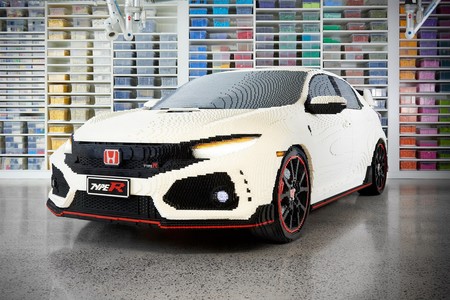 En Australia construyeron este Honda Civic Type R con 320,000 bloques Lego
