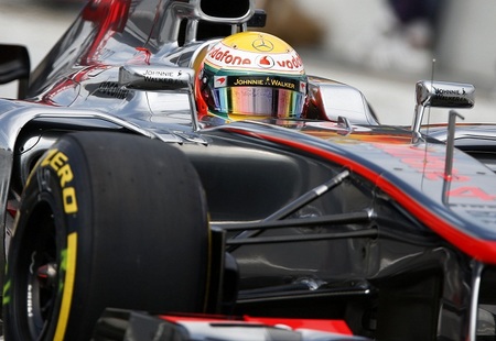 Lewis Hamilton encabeza los primeros entrenamientos libres en Yeongam