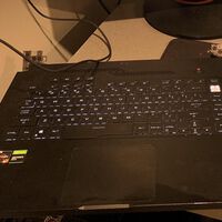 "A veces una compra arriesgada vale la pena". Gastó 56 euros en un portátil gaming roto y se trataba de un PC de 1.700 euros funcional