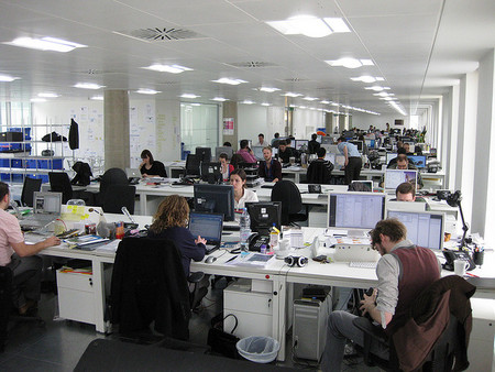 ¿Permitir o no las redes sociales en el trabajo? Sí, con formación