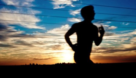 Las nueve de la tarde, una hora perfecta para salir a correr en verano