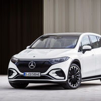 El Mercedes-Benz EQS SUV ya tiene precio. Se mete directo entre los cinco coches eléctricos más caros de España