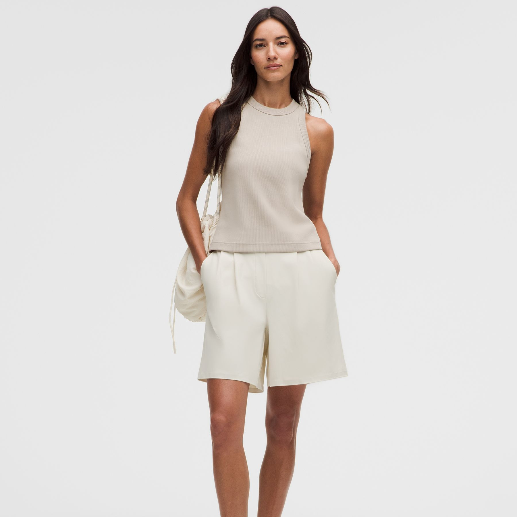 Pantalón corto Daydrift de talle alto con pinzas, 18 cm 