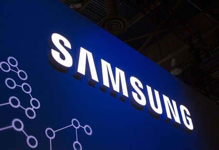 Samsung patenta un nuevo diseño de smartphone con dos pantallas táctiles deslizables