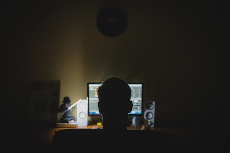 Moderar lo peor de internet es malo para la salud: empleados de Microsoft desarrollan estrés postraumático