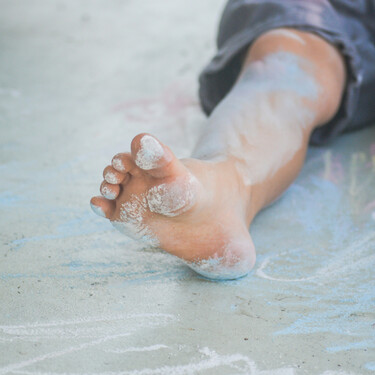 Si tus hijos usan zapatos minimalistas, favoreces su desarrollo según una fisioterapeuta que investigó en Harvard