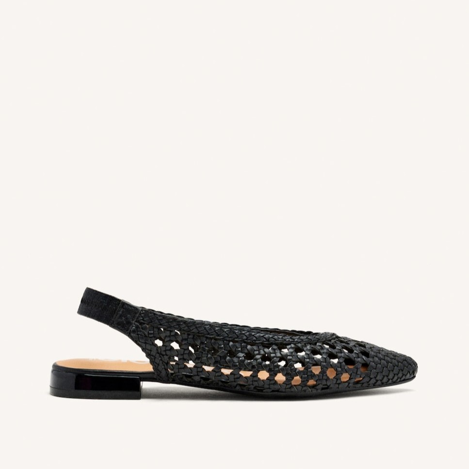 Gioseppo
Bailarinas de mujer de piel con trenzados y plantilla acolchada