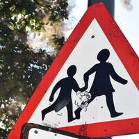 29 multas de velocidad por pasar al lado de un colegio. Una ciudad ha instalado radares y ha puesto más de 12.000 multas en solo 10 días 