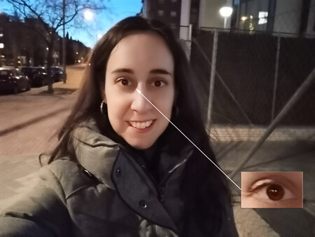 Moto G31 Selfie Noche 02