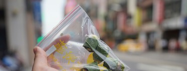 Lawsuit Says Ziploc Bags and Containers Expose People to Microplastics When Put in the Microwave and Freezer 