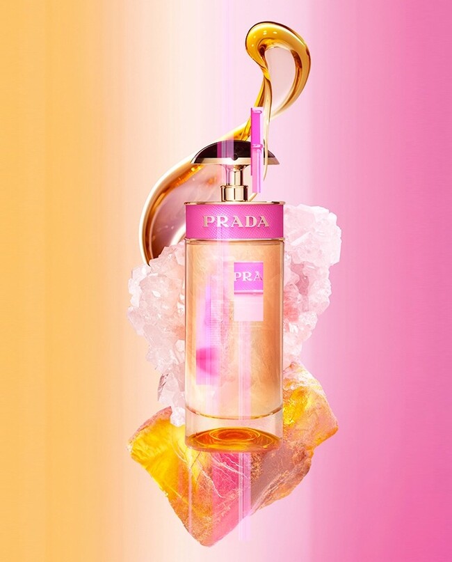 Prada lanza una original campaña de su mítico perfume Candy con