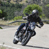 La Voge 300R se vuelve una moto naked para el carnet A2 aún más lowcost, por 3.395 euros