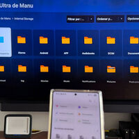Tener el móvil y la tele Samsung tiene una ventaja extra: poder navegar por los archivos del smartphone a lo grande y sin cables ni apps