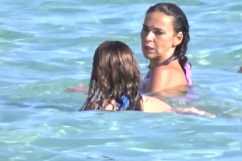 La brutal rajada de Olga Moreno en Formentera: 'Sálvame' lee sus labios y todos flipan en colores