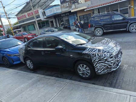 Versa Camuflaje