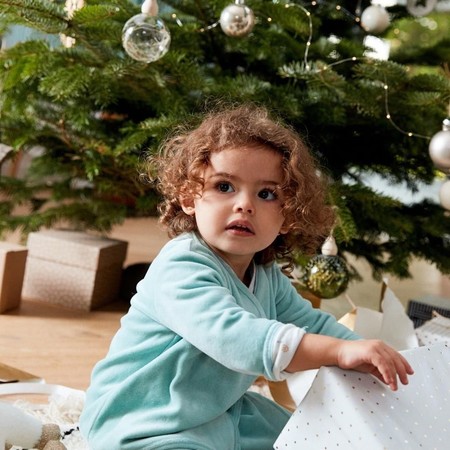 Ropita, zapatos, y accesorios para el bebé, todo lo que le pueden pedir a los Reyes (aunque todavía no hablen)