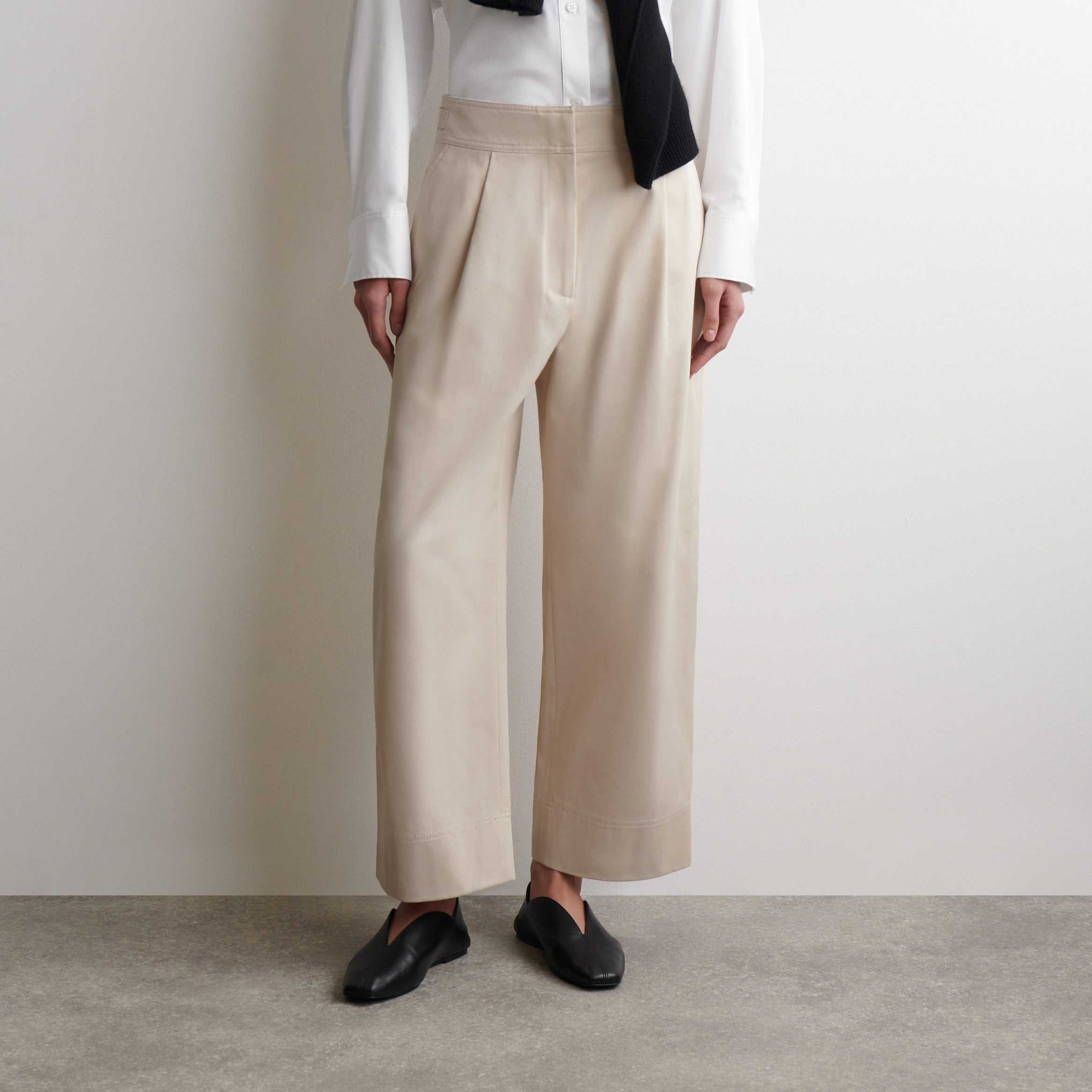 PANTALÓN GLOBO CROPPED DE ALGODÓN