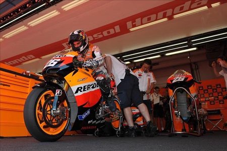 MotoGP Italia 2010: Pedrosa se hace con la segunda pole de la temporada