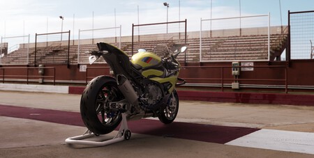 Bmw M 1000 Rr 50 Years001