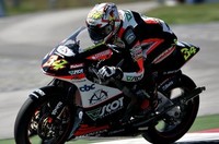 Dovizioso dejó a Lorenzo con la miel en los labios