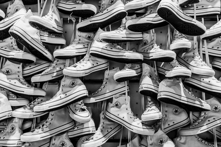 Las mejores ofertas en zapatillas hoy en AliExpress: Adidas, Vans y Converse