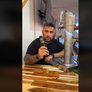 "No pidáis tercios o quintos": la advertencia de un camarero  a los que siempre piden la cerveza en botellín 
