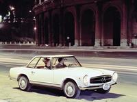 El Club Mercedes-Benz España homenajeó al Pagoda 