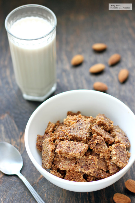 Cereal de almendra, coco y canela sin gluten. Receta baja en carbohidratos