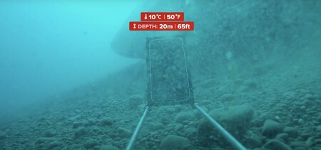 Así resiste el iPhone 12 a un test de submarinismo realizado en CNET