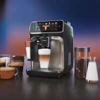 He probado las cafeteras superautomáticas y no vuelvo al bar: esta Philips de mi vecino me tiene enamorado y está rebajada en MediaMarkt