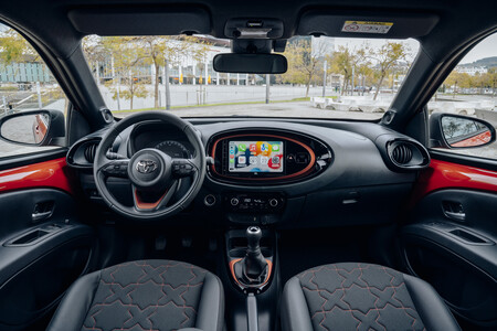 Volante Toyota Aygo X Cross