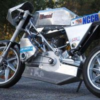 La moto Frankestein existe: tiene solo un cilindro, pero es capaz de generar 150 CV con su motor de 1.200 cc