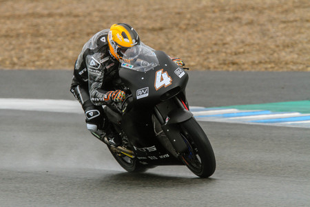 Steven Odendaal se impone en el último día de test en Jerez donde la lluvia ha sido la protagonista