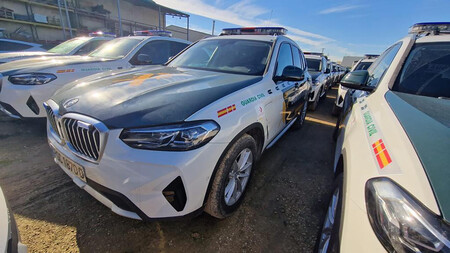 Guardia Civil coches patrulla