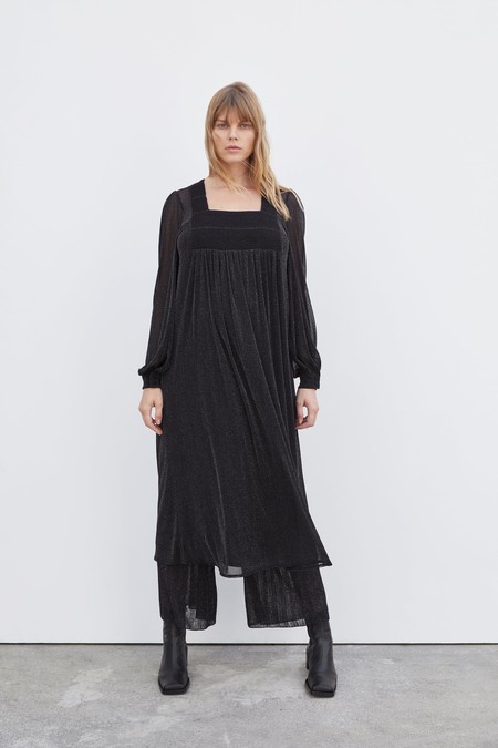Zara Premama