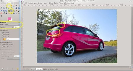 Mercedes Clase B rosa