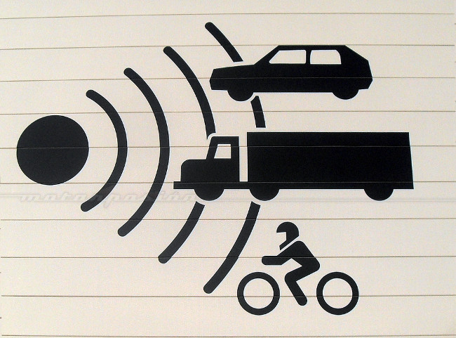 Los radares sólo funcionan para recaudar, y estas son nuestras propuestas para reducir los accidentes