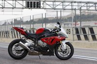 BMW S1000RR versión 2012, siguendo la línea marcada