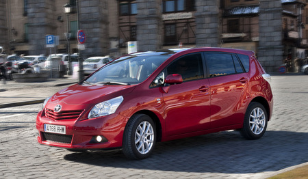 Pequeños cambios para el Toyota Verso