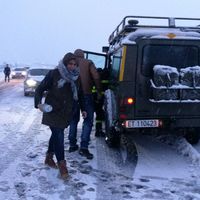 Avalancha de acusaciones tras el caos en las carreteras por la nieve