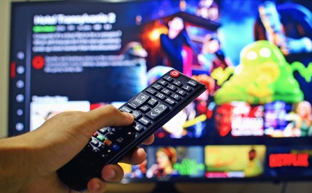 Netflix ha asumido que hay series y películas que nunca seguirás viendo: la lista 'Seguir viendo' permite eliminar