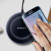 Cargador inalámbrico Samsung Wireless Charger EP-PG920I a su precio mínimo en Amazon: 16 euros