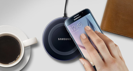Cargador inalámbrico Samsung Wireless Charger EP-PG920I a su precio mínimo en Amazon: 16 euros