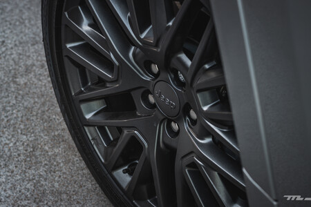 Mg Gt Primeras Impresiones Manejo Detalles Mexico Interior 8