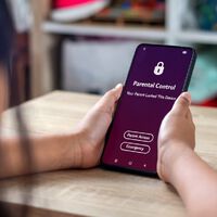 Parece piada, mas é real: pais ativam o controle parental, mas o Google ensina crianças maiores de 13 anos a desativá-lo 