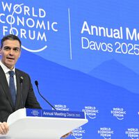 El Gobierno volverá a aprobar la subida de pensiones y las ayudas al transporte: un acuerdo con Junts lo respalda 