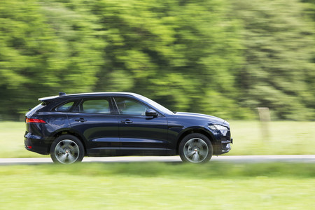 Jaguar F-Pace Mj18 30