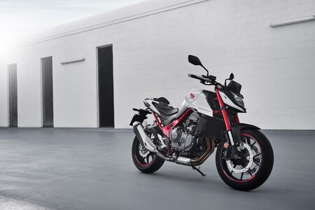 Honda Cb750 Hornet 2023 Precios 018