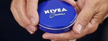 La OCU y los dermatólogos coinciden: "Tras dos semanas de uso, la Nivea de lata azul ha demostrado su capacidad de hidratación, que consideramos de 4 estrellas"
