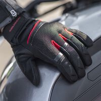 Estos son los nuevos guantes de verano de Tucano Urbano: cuatro modelos diferentes, unisex y desde 30 euros 